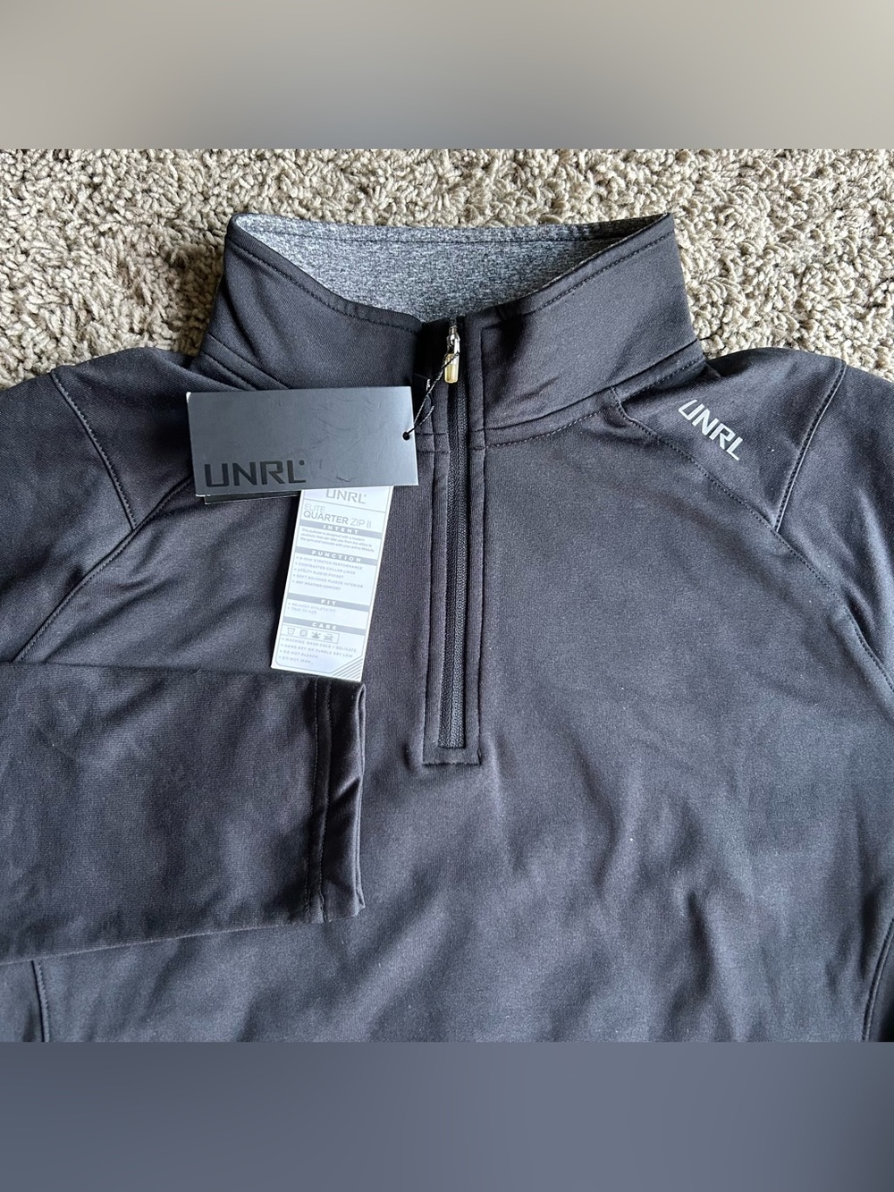 NWT UNRL Elite 1/4 Zip Mens Small Black 4 Way Stretch Athletic Fit Sleeve Pocket